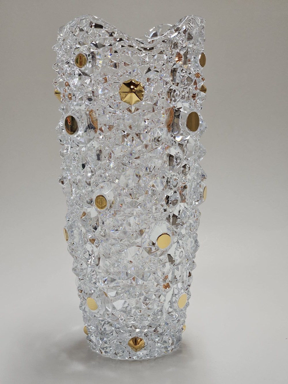Crystal fired gold detail